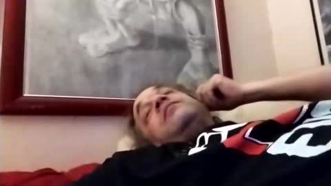 Snapshot of hairyspermballs chatting on December 21, 10:44 am Marty online show from December 21, 10:44 am