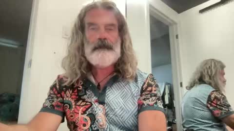 Snapshot of hairytonkas chatting on July 6, 12:18 am HairyTonkas online show from July 6, 12:18 am