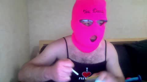 Snapshot of hairytransvestite chatting on February 8, 9:57 pm hairytransvestite online show from February 8, 9:57 pm