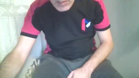 Snapshot of hakansiker42 chatting on June 7, 10:13 pm Ottoman Big Head Dick Turkish online show from June 7, 10:13 pm