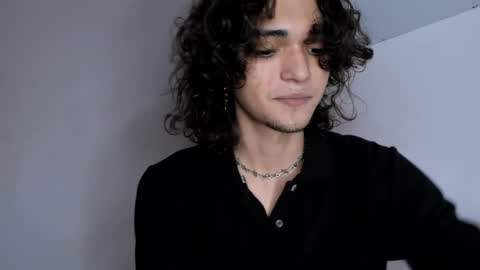 halan online show from December 17, 9:27 pm