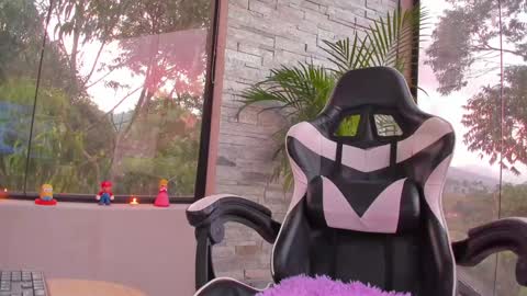 Anahis online show from December 13, 10:02 pm