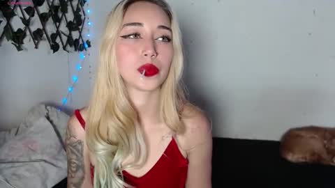 HALLIE online show from September 24, 9:51 pm