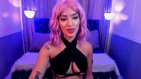 Halls Red online show from January 10, 8:59 pm