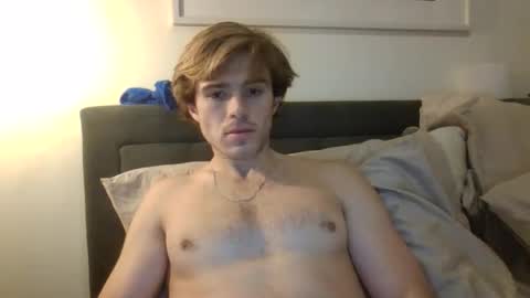 Snapshot of halor456999777 chatting on February 9, 12:03 am halor456999777 online show from February 9, 12:03 am