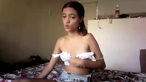 hambercrist online show from December 11, 3:15 pm