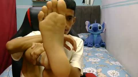 Snapshot of hamcummboy20 chatting on July 9, 10:47 pm hamcummboy20 online show from July 9, 10:47 pm