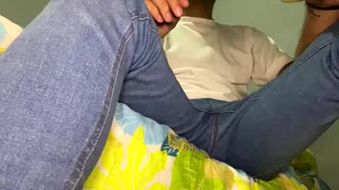 Snapshot of hamiltong12 chatting on November 27, 6:15 am hamiltong12 online show from November 27, 6:15 am