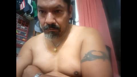 Snapshot of hammybone74 chatting on December 6, 9:10 am Hammy online show from December 6, 9:10 am