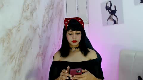 Hamsel  online show from June 7, 1:15 pm