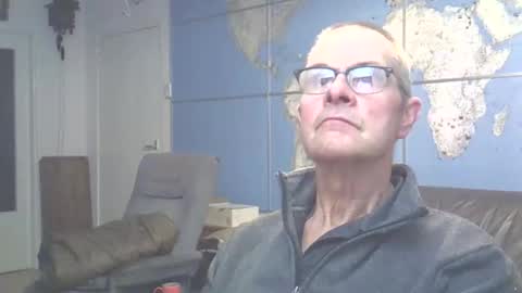 Prefer men 80 online show from October 27, 10:25 pm