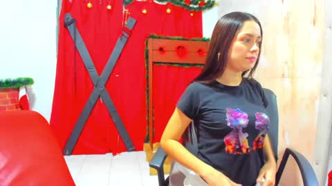 Hana and Zeta online show from January 7, 12:09 pm