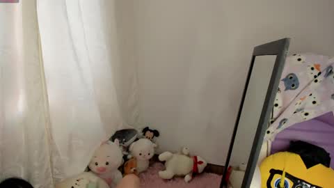 Snapshot of hana_garcia chatting on May 5, 10:07 pm Hana Garcia online show from May 5, 10:07 pm