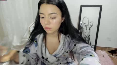 Snapshot of hana_garcia chatting on May 16, 12:18 am Hana Garcia online show from May 16, 12:18 am