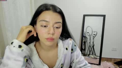 Snapshot of hana_garcia chatting on May 16, 12:51 am Hana Garcia online show from May 16, 12:51 am