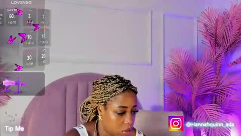 hanaahquinn online show from July 24, 11:41 am