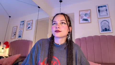 Snapshot of hanabie_ chatting on April 7, 3:07 am hanabie_ online show from April 7, 3:07 am