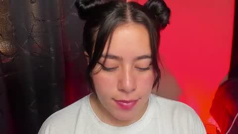 Snapshot of hanah_bakeer chatting on July 6, 3:03 pm Hanah Montana Independent model online show from July 6, 3:03 pm