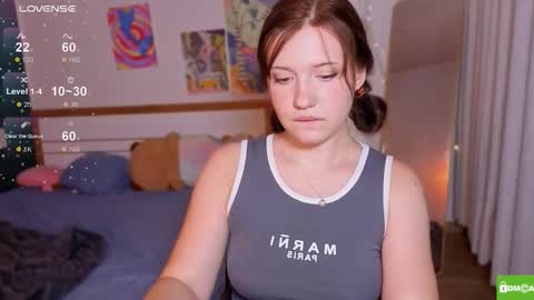 hanahwoods online show from February 19, 4:41 am