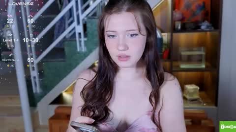 hanahwoods online show from March 4, 3:45 am