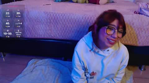 naomi online show from September 19, 6:48 am