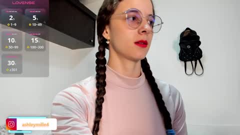 hanasleep online show from October 16, 7:15 pm