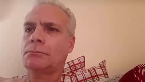 Snapshot of hand69someguy chatting on December 14, 1:05 pm hand69someguy online show from December 14, 1:05 pm