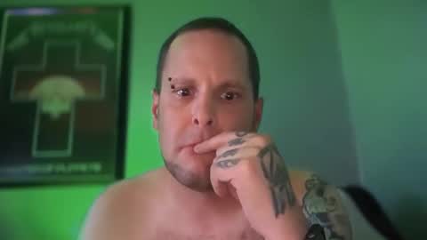 hand_banana_420 online show from September 13, 10:31 pm