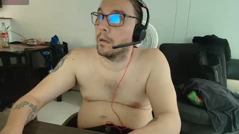 Snapshot of handicappedsex chatting on July 2, 12:55 pm my only tetraking Charly QuadriplegicMy Feet Havent Walked For 30 Years They Are Soft They Are Holy online show from July 2, 12:55 pm