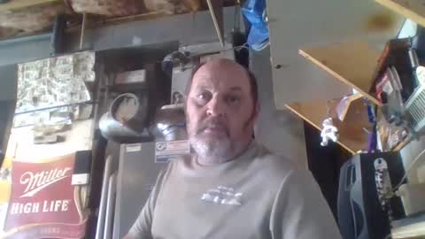 naked man online show from October 1, 6:25 pm