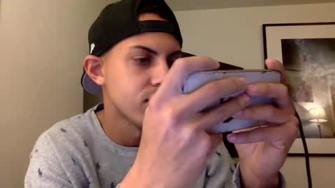 handsome01_ online show from January 19, 5:44 am