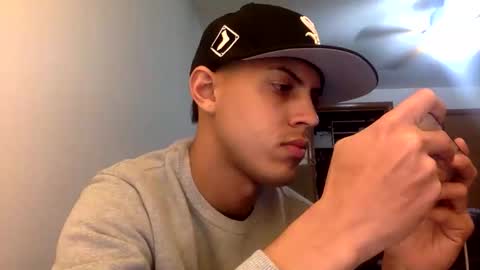 handsome01_ online show from February 7, 2:15 am