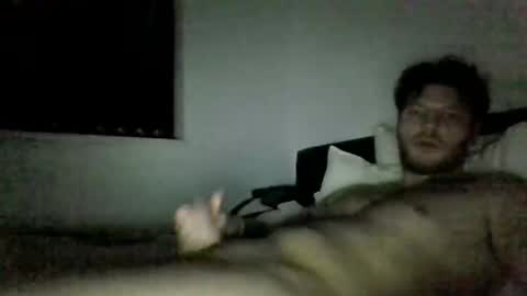 Snapshot of handsome1992xxxx chatting on February 5, 5:56 am handsome1992xxxx online show from February 5, 5:56 am