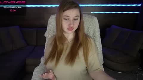 Snapshot of handsome_d_ chatting on December 8, 5:07 am Dayana online show from December 8, 5:07 am