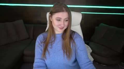 Snapshot of handsome_d_ chatting on December 9, 8:44 pm Dayana online show from December 9, 8:44 pm