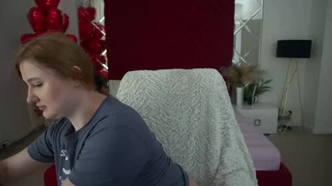 Snapshot of handsome_d_ chatting on February 24, 3:44 am Dayana online show from February 24, 3:44 am