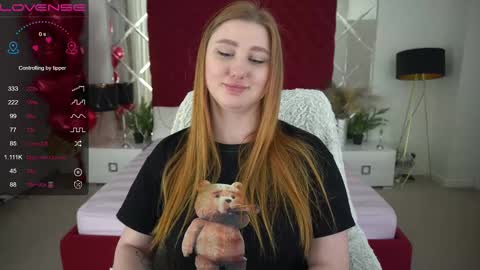 Snapshot of handsome_d_ chatting on February 28, 12:54 am Dayana online show from February 28, 12:54 am