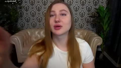 Snapshot of handsome_d_ chatting on September 17, 6:04 am Dayana online show from September 17, 6:04 am