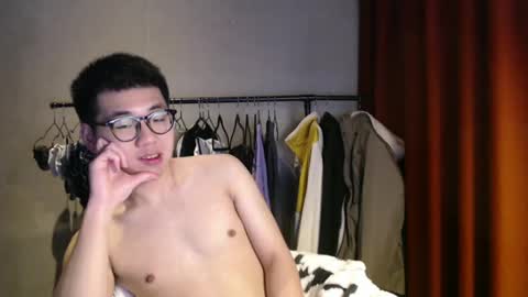 Snapshot of handsome_mannn chatting on January 9, 8:33 pm handsome_mannn online show from January 9, 8:33 pm