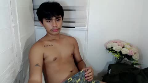Snapshot of handsome_vanana chatting on February 17, 7:31 pm handsome_vanana online show from February 17, 7:31 pm
