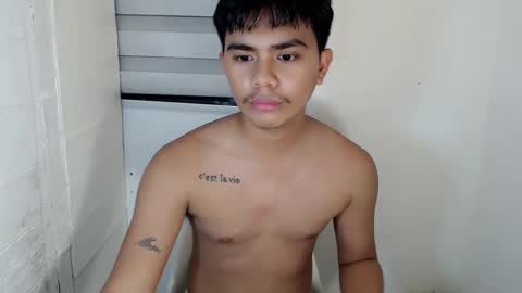 Snapshot of handsome_vanana chatting on February 26, 10:36 am handsome_vanana online show from February 26, 10:36 am