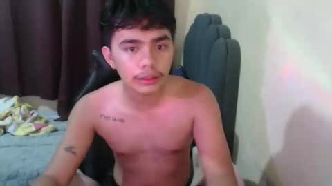 Snapshot of handsome_vanana chatting on October 13, 8:25 am handsome_vanana online show from October 13, 8:25 am