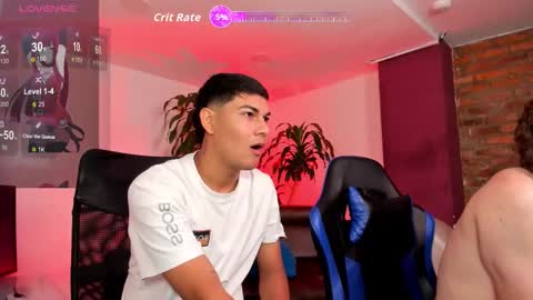 leonardfarrucknick and otis online show from December 2, 1:33 am