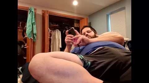 handsomedaddy198923 online show from November 3, 8:43 pm