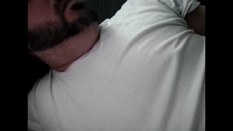 Handsomedaddy198923 online show from March 29, 8:42 pm