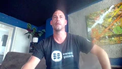 handsomeguy4ever online show from August 2, 5:33 pm