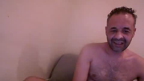 Snapshot of handsomepenis20cm chatting on March 6, 9:33 pm handsomepenis20cm online show from March 6, 9:33 pm