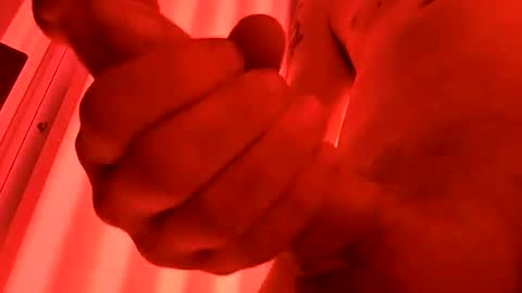 Snapshot of handsomerob42 chatting on September 11, 10:48 am handsomerob42 online show from September 11, 10:48 am