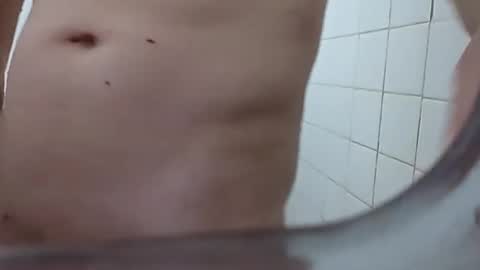 Snapshot of handsomerob42 chatting on October 7, 11:07 am handsomerob42 online show from October 7, 11:07 am