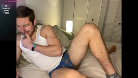 handsumhung online show from November 24, 8:41 pm